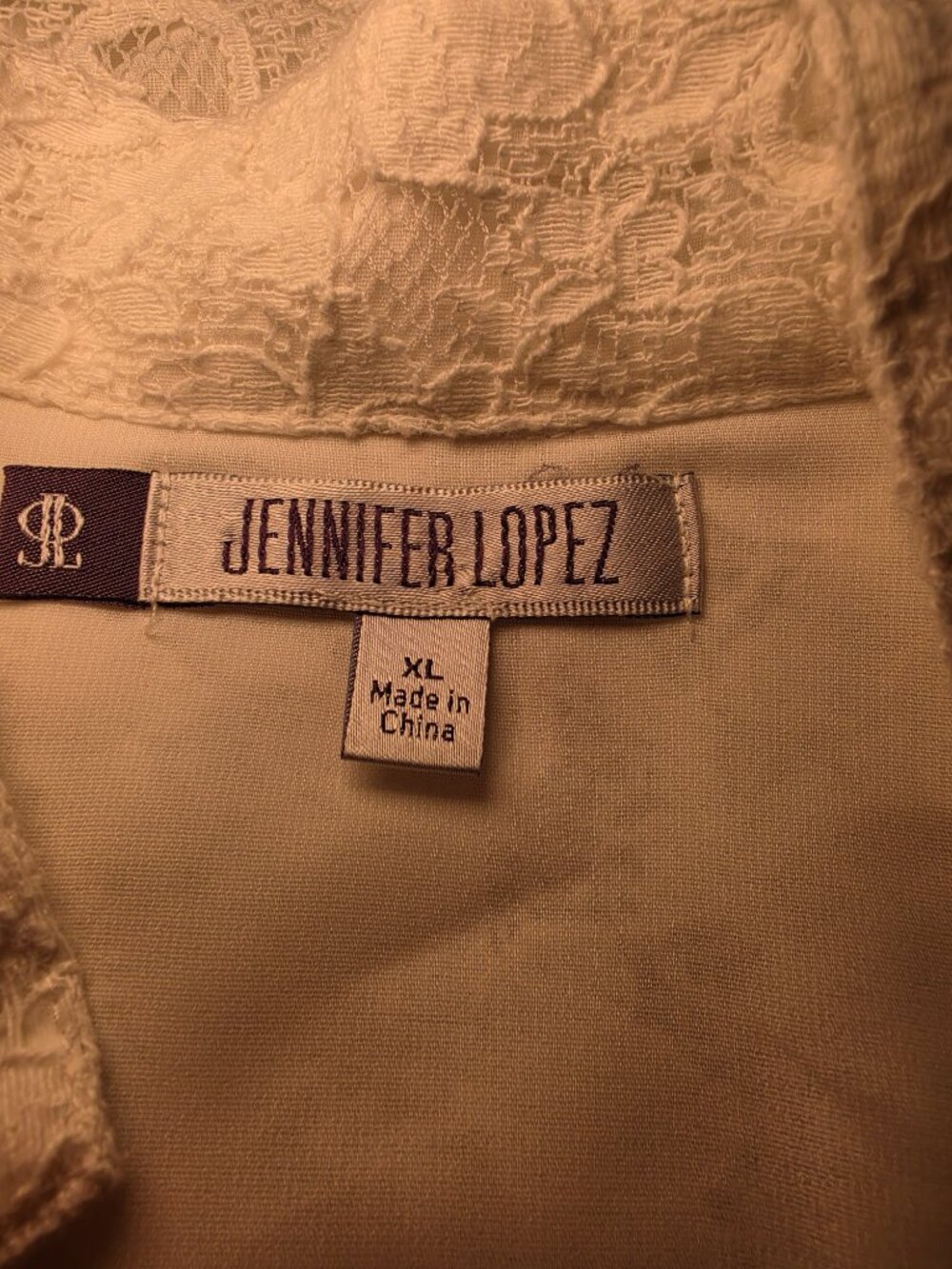 JLO white lace moto jacket. Sz XL - Picture 5 of 5